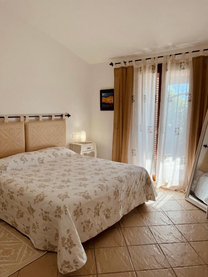 Villa A Golfo Aranci Con Vista Su Tavolara Маринелла Экстерьер фото