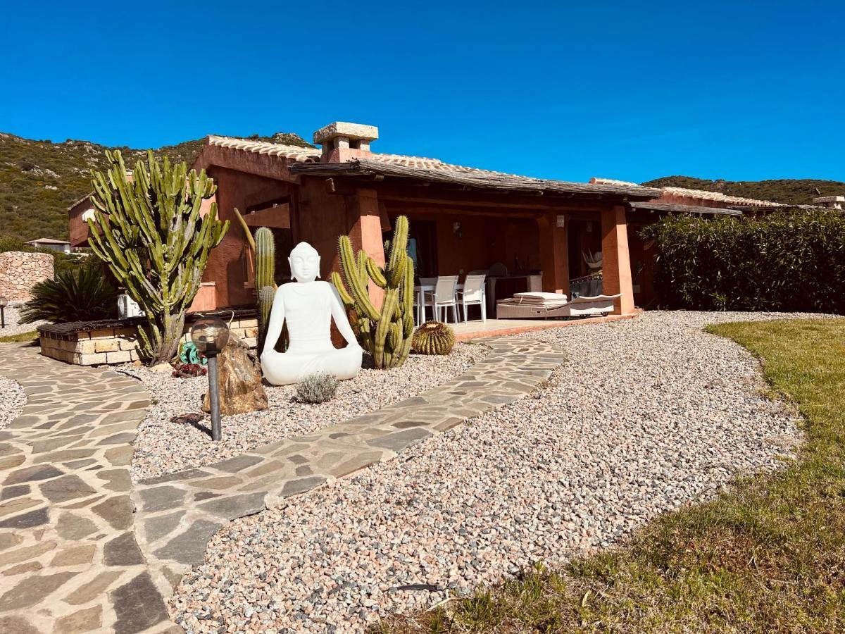Villa A Golfo Aranci Con Vista Su Tavolara Маринелла Экстерьер фото